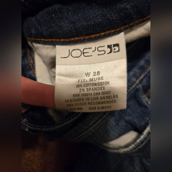 Joe's Jeans Muse Cut Women's Marked As A 28x31 But Measuring 30x31 - Picture 9 of 10